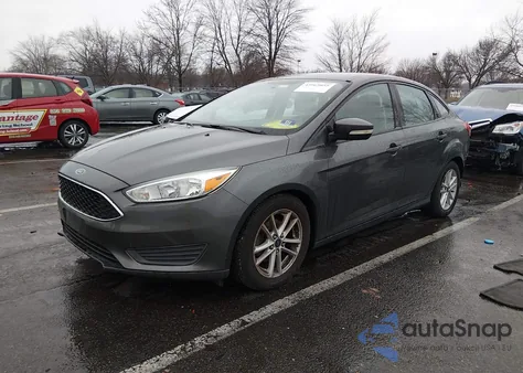 2015 Ford Focus Se из США, поврежденный, VIN 1FADP3F28FL371802